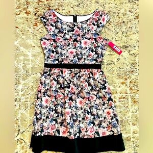 Xhilaration dress size Large floral print midi NWT pink black